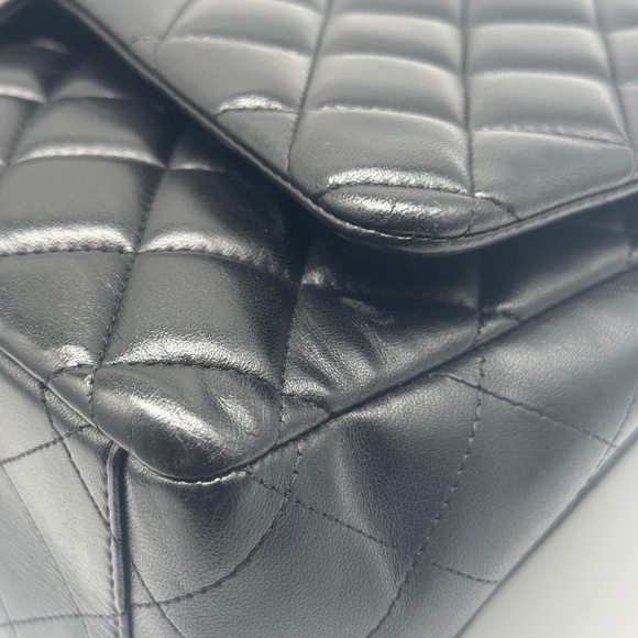 SOLD
Chanel Classic Maxi Double Flap Shoulder Bag (2012) - Picture 12 of 15